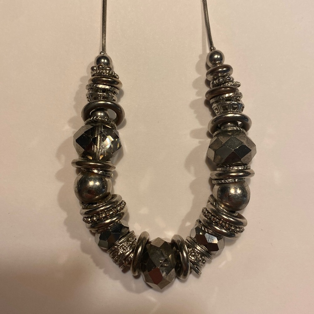 Womens fashion necklace